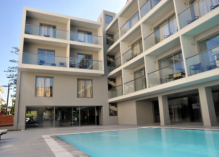 Oktober Downtown Boutique Hotel